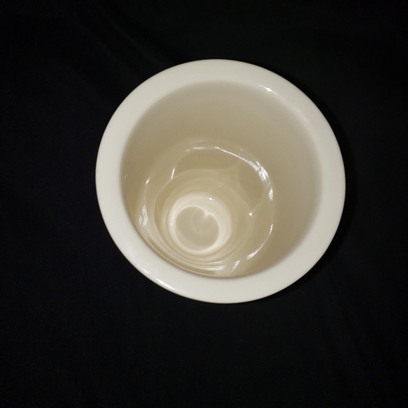 Vintage, Lenox,Traveler Tumbler, "Comfort & Joy" Beige Holly and Berries - Picture 3 of 4